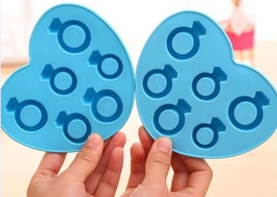 Promotional Novelty Silicone Cookware /  Silicone Ice Tray For refrigerator