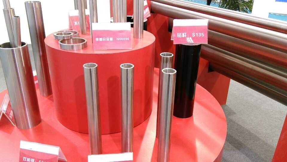 28%Cr , 32%Cr , 36%Cr Super Stainless Steel CRA Tubing 6100mm to 12800mm Length